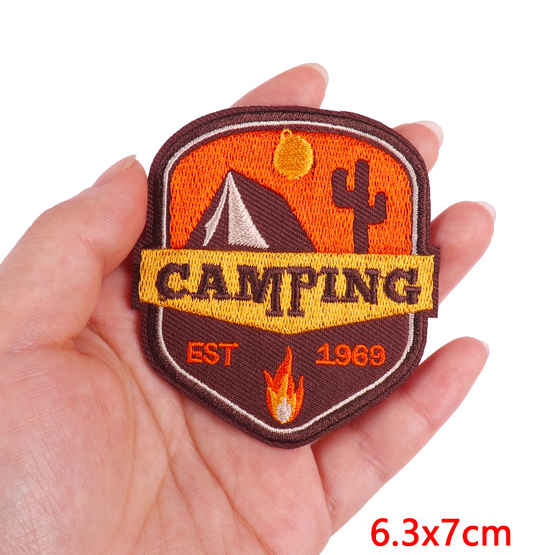 Mountain Camping Adventure Emb - Outdoor Adventure Outfit recension och pris